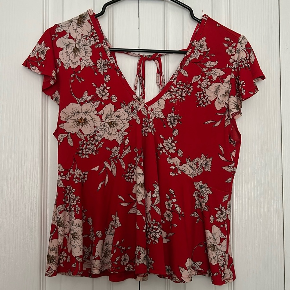 Red floral top